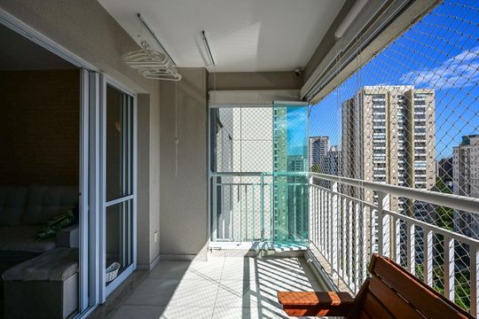 Varanda de apartamento à venda com 2 quartos, 71m² em Morumbi, São Paulo