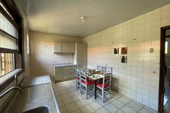 Casa à venda com 4 quartos, 206m² em Rio Branco, Novo Hamburgo
