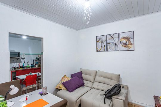 Casa à venda com 4 quartos, 50m² em Vila Bancaria Munhoz, São Paulo