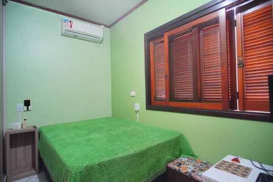 Quarto 2 de casa à venda com 2 quartos, 90m² em Feitoria, São Leopoldo