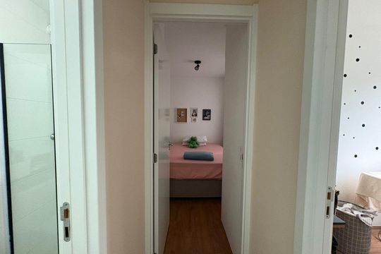 Corredor de apartamento para alugar com 2 quartos, 32m² em Jardim Celeste, São Paulo