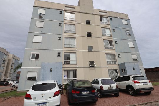 Fachada do bloco de apartamento à venda com 2 quartos, 52m² em Estância Velha, Canoas