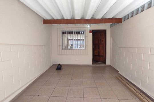 Casa para alugar com 2 quartos, 80m² em Jardim Santa Cruz (Sacoma), São Paulo