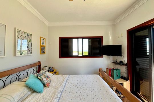 Suíte 4 de casa de condomínio à venda com 4 quartos, 265m² em Lot. Alphaville Campinas, Campinas