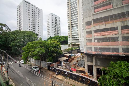 Terraço - Vista de kitnet/studio para alugar com 1 quarto, 18m² em Santo Amaro, São Paulo