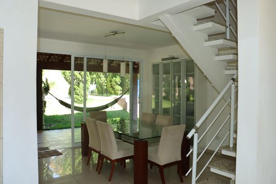 Casa de Condomínio para alugar com 4 quartos, 300m² em Chácara do Remanso Gl Um, Cotia