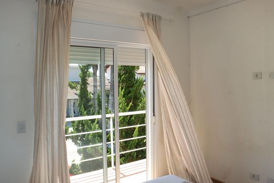 Casa de Condomínio para alugar com 4 quartos, 300m² em Chácara do Remanso Gl Um, Cotia