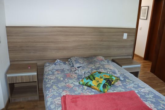Casa de Condomínio para alugar com 4 quartos, 300m² em Chácara do Remanso Gl Um, Cotia