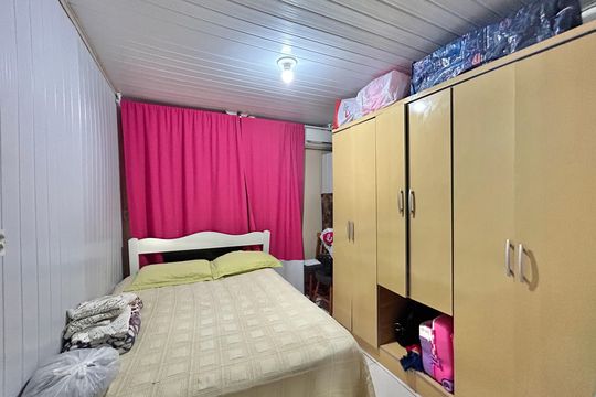 Quarto  de casa à venda com 6 quartos, 360m² em Canudos, Novo Hamburgo