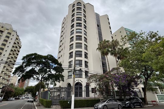 Fachada de apartamento à venda com 3 quartos, 400m² em Campo Belo, São Paulo