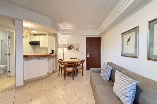 Sala de apartamento à venda com 1 quarto, 43m² em Jardim Paulistano, São Paulo