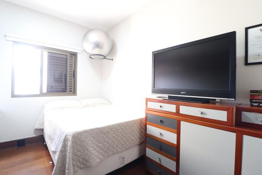 Quarto 5 de apartamento para alugar com 5 quartos, 264m² em Fundinho, Uberlândia