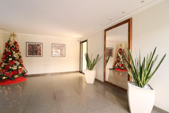Hall social de apartamento para alugar com 5 quartos, 264m² em Fundinho, Uberlândia