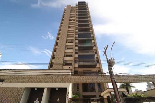 Fachada de apartamento para alugar com 5 quartos, 264m² em Fundinho, Uberlândia