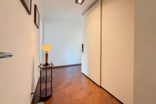 Corredor de apartamento para alugar com 3 quartos, 175m² em Jardim Vila Mariana, São Paulo