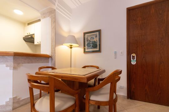 Sala de Jantar de apartamento à venda com 1 quarto, 43m² em Jardim Paulistano, São Paulo