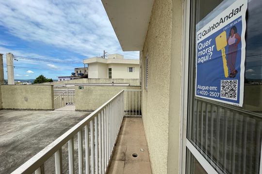 Varanda de apartamento para alugar com 2 quartos, 50m² em Parque Turiguara, Cotia