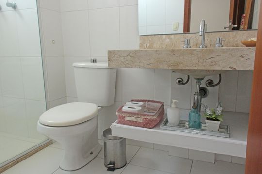 Banheiro da Suíte 3 de apartamento para alugar com 3 quartos, 160m² em Embaré, Santos