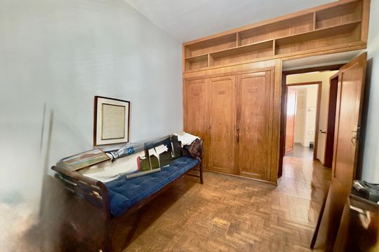 Casa para alugar com 4 quartos, 300m² em Sion, Belo Horizonte