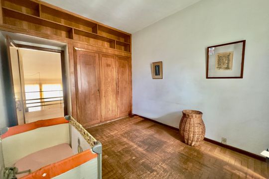Casa para alugar com 4 quartos, 300m² em Sion, Belo Horizonte