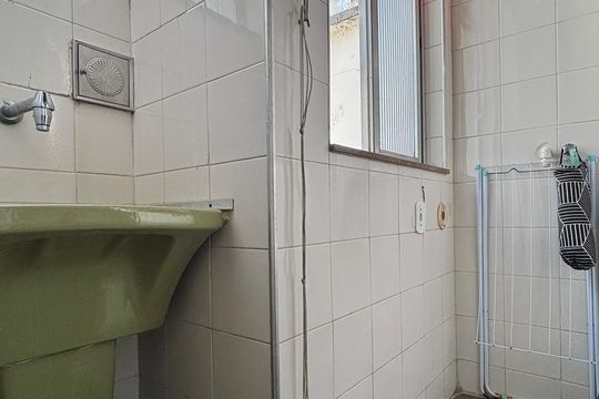 Área de serviço de apartamento à venda com 3 quartos, 100m² em Copacabana, Rio de Janeiro