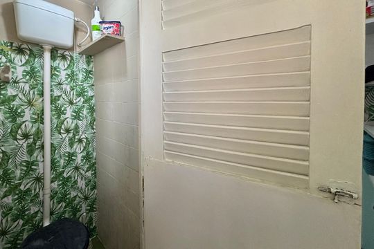 Área de serviço - suíte - banheiro de apartamento à venda com 3 quartos, 100m² em Copacabana, Rio de Janeiro