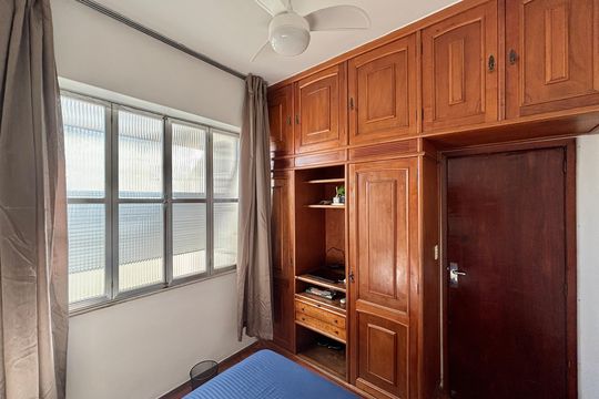 Quarto 3 de apartamento à venda com 3 quartos, 100m² em Copacabana, Rio de Janeiro