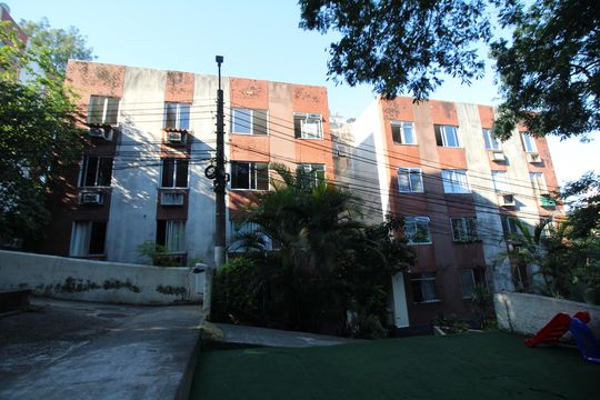 Fachada de apartamento à venda com 2 quartos, 53m² em Taquara, Rio de Janeiro
