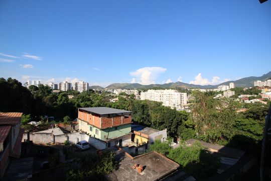 Vista de apartamento à venda com 2 quartos, 53m² em Taquara, Rio de Janeiro