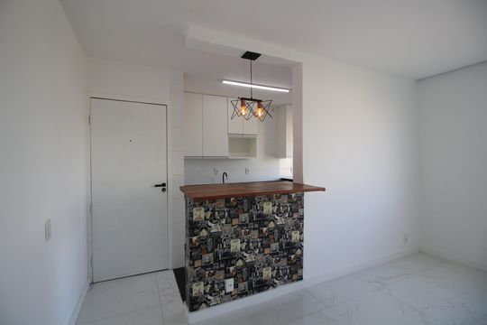 Cozinha de apartamento à venda com 2 quartos, 53m² em Taquara, Rio de Janeiro