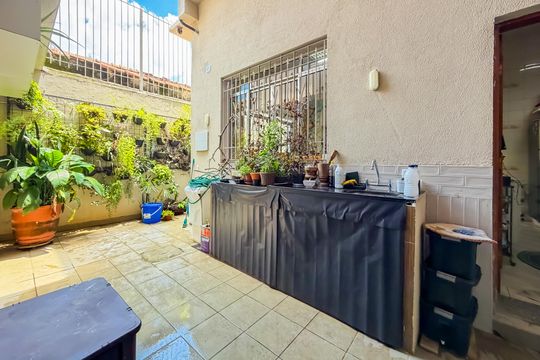 Área de Serviço de casa para alugar com 6 quartos, 372m² em Vila Dom Pedro I, São Paulo