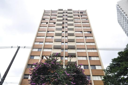 Fachada de apartamento para alugar com 2 quartos, 92m² em Real Parque, São Paulo