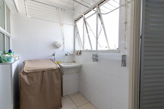 Área de Serviço de apartamento para alugar com 2 quartos, 96m² em Vila Industrial (campinas), Campinas