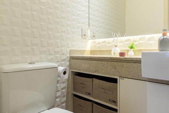 Banheiro de apartamento à venda com 2 quartos, 54m² em Riachuelo, Rio de Janeiro