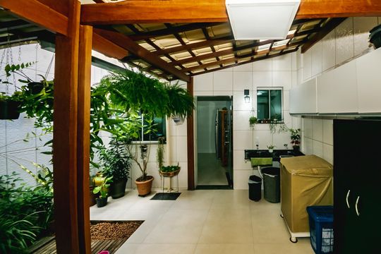 Casa à venda com 2 quartos, 167m² em Ouro Preto, Belo Horizonte