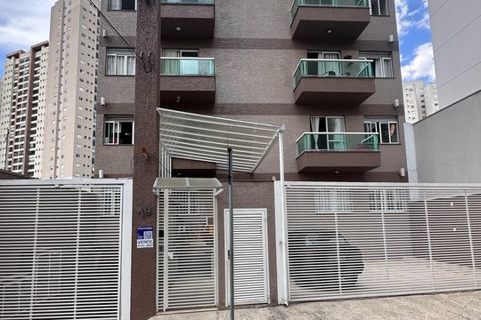 Fachada de apartamento à venda com 2 quartos, 62m² em Baeta Neves, São Bernardo do Campo