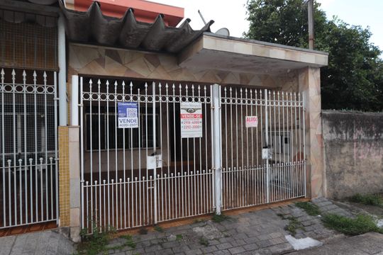 Fachada de casa à venda com 2 quartos, 125m² em Jardim Vila Formosa, São Paulo