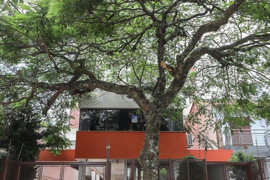 Fachada de apartamento para alugar com 2 quartos, 81m² em Passo D’areia, Porto Alegre
