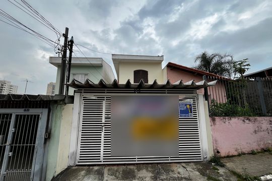 Fachada de casa à venda com 3 quartos, 80m² em Vila Ester (zona Norte), São Paulo