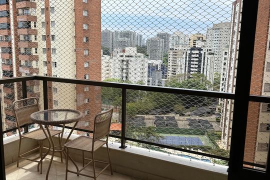 Apartamento à venda com 3 quartos, 106m² em Vila Suzana, São Paulo