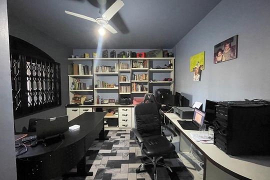 Casa para alugar com 4 quartos, 450m² em Canudos, Novo Hamburgo