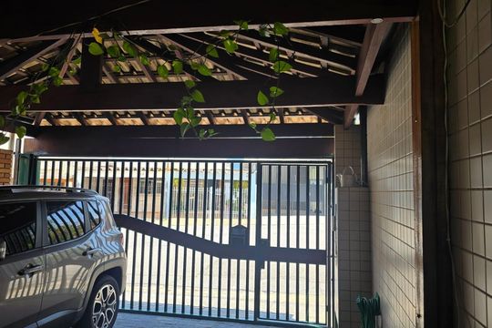 Casa para alugar com 2 quartos, 104m² em Santo Amaro, São Paulo