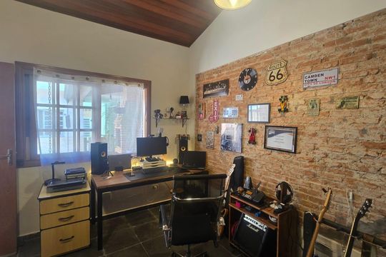 Casa para alugar com 2 quartos, 104m² em Santo Amaro, São Paulo
