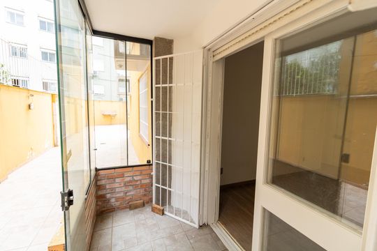 Varanda de casa de condomínio à venda com 2 quartos, 70m² em Glória, Porto Alegre