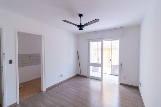 Casa de Condomínio à venda com 2 quartos, 70m² em Glória, Porto Alegre