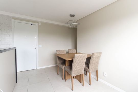 Sala de apartamento para alugar com 2 quartos, 41m² em Jardim Helian, São Paulo