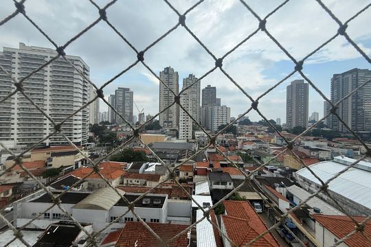 Vista de apartamento à venda com 2 quartos, 55m² em Vila Gumercindo, São Paulo