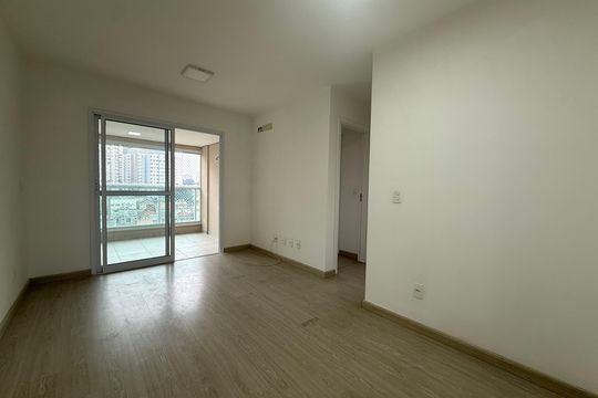 Apartamento à venda com 2 quartos, 55m² em Vila Gumercindo, São Paulo