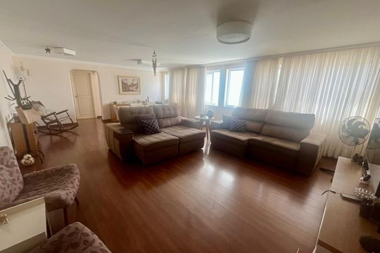 Apartamento à venda com 3 quartos, 209m² em Higienópolis, São Paulo