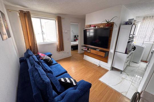 Apartamento para alugar com 2 quartos, 46m² em Ganchinho, Curitiba